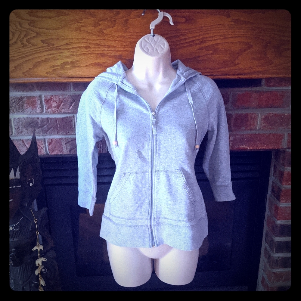 Personal identity 3/4 sweatshirt size small
